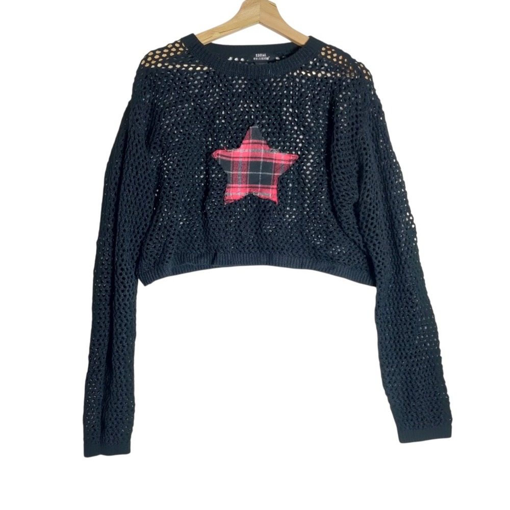 Social Collision Red Plaid Star Fishnet ‎ Crop Sweater Size XL Junior